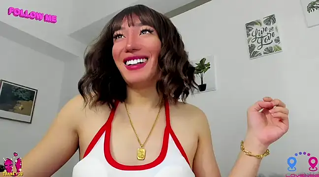 Snapshot of hottycrishina chatting on 03.15.25 hottycrishina online show from 03.15.25