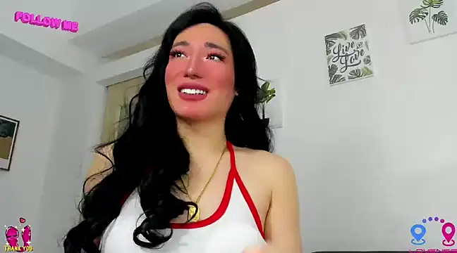 Snapshot of hottycrishina chatting on 03.22.25 hottycrishina online show from 03.22.25