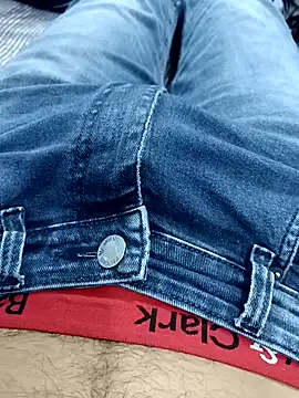 Snapshot of Babyucum4me chatting on 12.21.24 Babyucum4me online show from 12.21.24