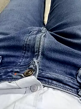 Snapshot of Babyucum4me chatting on 01.27.25 Babyucum4me online show from 01.27.25