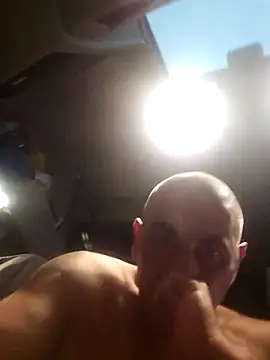 Snapshot of Ivanjango chatting on 11.01.25 Ivanjango online show from 11.01.25