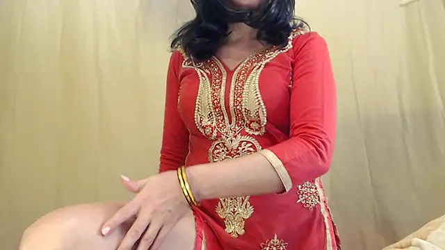 Snapshot of Fun4tipz chatting on 01.27.25 Fun4tipz online show from 01.27.25