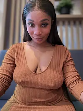 Snapshot of __Nessa__ chatting on 02.15.25   Nessa   online show from 02.15.25