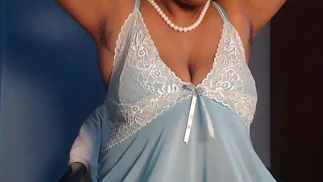 Snapshot of naughtyboobs38dd chatting on 02.24.25 naughtyboobs38dd online show from 02.24.25
