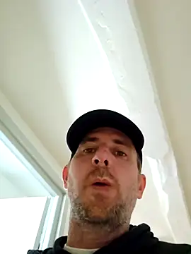 Snapshot of verylargecock chatting on 09.09.25 verylargecock online show from 09.09.25