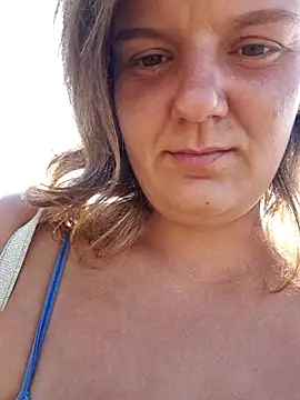 Snapshot of Cutegirlforyou chatting on 09.11.25 Cutegirlforyou online show from 09.11.25