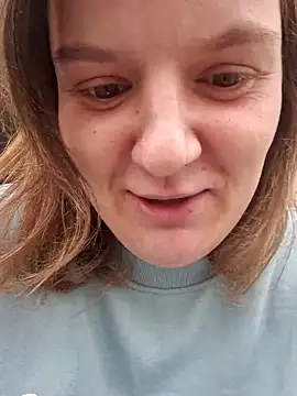 Snapshot of Cutegirlforyou chatting on 11.05.25 Cutegirlforyou online show from 11.05.25