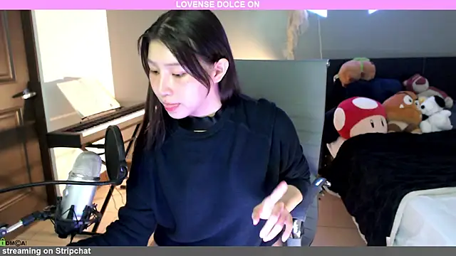 Snapshot of minarocket_ chatting on 12.06.24 minarocket  online show from 12.06.24