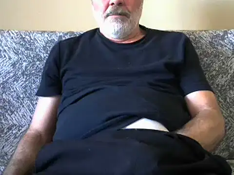 Snapshot of 35tibet35 chatting on 01.19.25 35tibet35 online show from 01.19.25