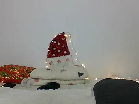 Snapshot of TRIISTAN_KING10 chatting on 12.28.24 TRIISTAN KING10 online show from 12.28.24