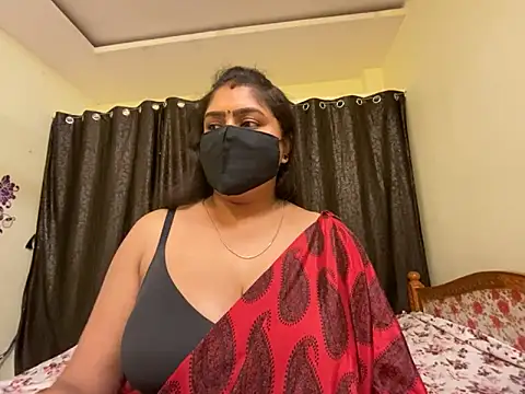 Snapshot of Love_4Sex chatting on 01.09.25 Love 4Sex online show from 01.09.25