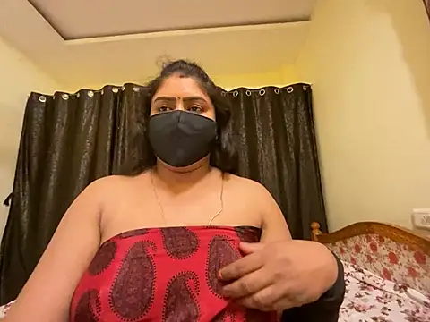 Snapshot of Love_4Sex chatting on 01.09.25 Love 4Sex online show from 01.09.25