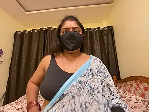 Snapshot of Love_4Sex chatting on 01.25.25 Love 4Sex online show from 01.25.25