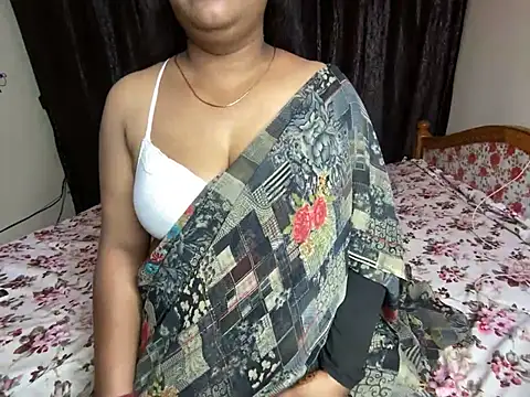 Snapshot of Love_4Sex chatting on 01.28.25 Love 4Sex online show from 01.28.25