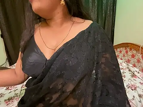 Snapshot of Love_4Sex chatting on 02.14.25 Love 4Sex online show from 02.14.25