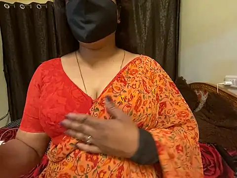 Snapshot of Love_4Sex chatting on 02.25.25 Love 4Sex online show from 02.25.25