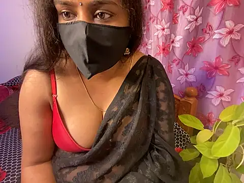 Snapshot of Love_4Sex chatting on 03.09.25 Love 4Sex online show from 03.09.25