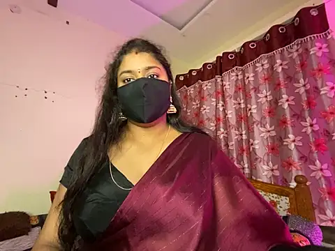 Snapshot of Love_4Sex chatting on 10.10.25 Love 4Sex online show from 10.10.25