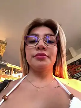 Snapshot of DIANITA_1988 chatting on 01.08.25 DIANITA 1988 online show from 01.08.25