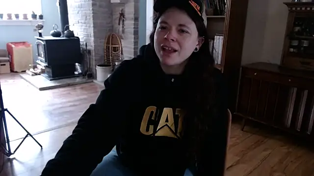 Snapshot of MarcyJones chatting on 02.28.25 MarcyJones online show from 02.28.25