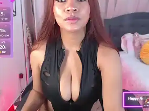 Snapshot of kendallhot7 chatting on 03.21.25 kendallhot7 online show from 03.21.25