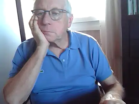 Snapshot of johnjohn622662 chatting on 09.08.25 johnjohn622662 online show from 09.08.25