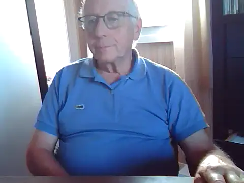 Snapshot of johnjohn622662 chatting on 09.09.25 johnjohn622662 online show from 09.09.25