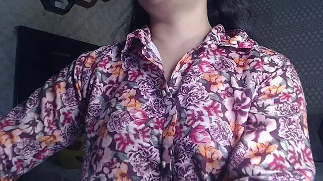 Snapshot of Indian_Anu chatting on 10.02.25 Indian Anu online show from 10.02.25