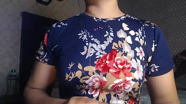 Snapshot of Indian_Anu chatting on 10.04.25 Indian Anu online show from 10.04.25