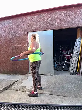 Snapshot of SabinaSweety chatting on 03.08.25 SabinaSweety online show from 03.08.25