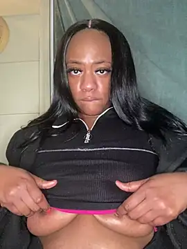 Snapshot of AlexaTheSlut chatting on 12.26.24 AlexaTheSlut online show from 12.26.24