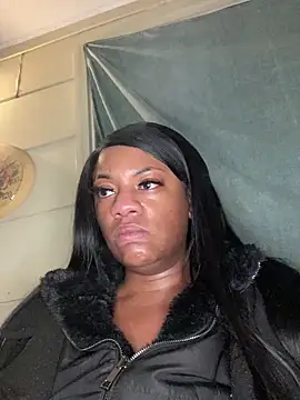 Snapshot of AlexaTheSlut chatting on 02.17.25 AlexaTheSlut online show from 02.17.25