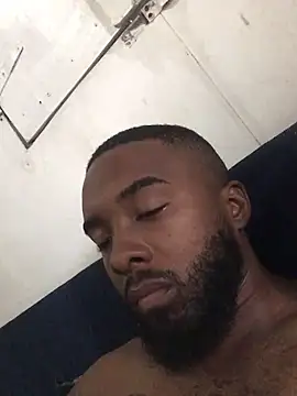 Snapshot of livepro chatting on 12.21.24 livepro online show from 12.21.24