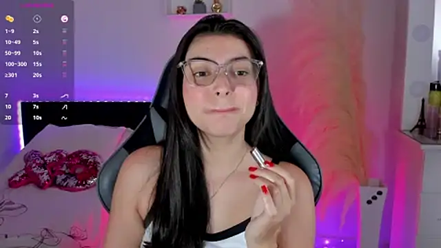 Snapshot of esmeralda_colllins chatting on 03.22.25 esmeralda colllins online show from 03.22.25