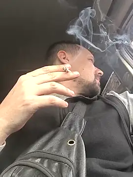 Snapshot of DanielOhCool chatting on 03.16.25 DanielOhCool online show from 03.16.25