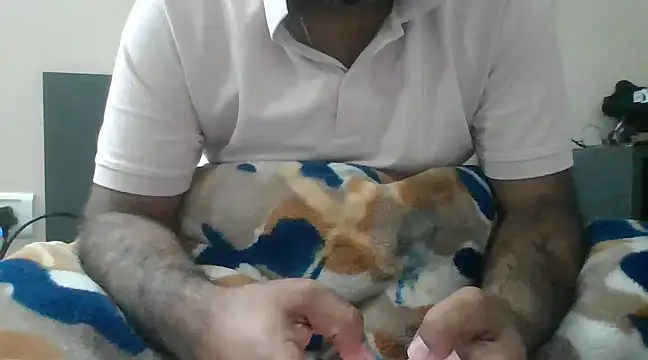 Snapshot of coolrocky346 chatting on 12.31.24 coolrocky346 online show from 12.31.24