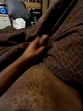 Snapshot of Dennis0847 chatting on 11.01.25 Dennis0847 online show from 11.01.25