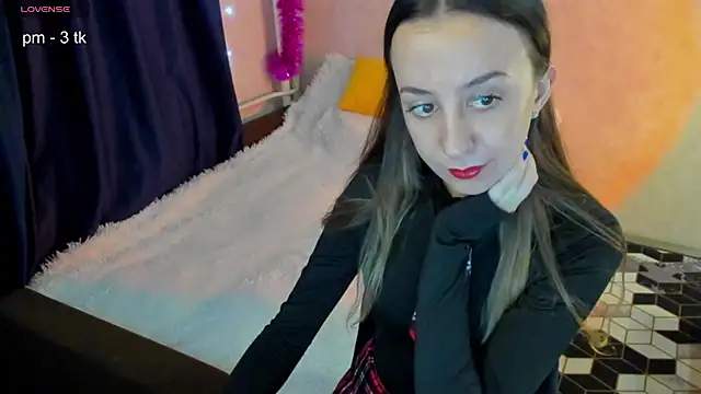 Snapshot of CurlySteph chatting on 01.21.25 CurlySteph online show from 01.21.25