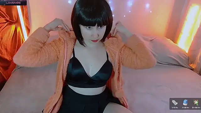 Snapshot of bekyboop chatting on 02.17.25 bekyboop online show from 02.17.25