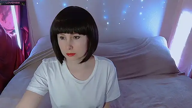 Snapshot of bekyboop chatting on 02.28.25 bekyboop online show from 02.28.25