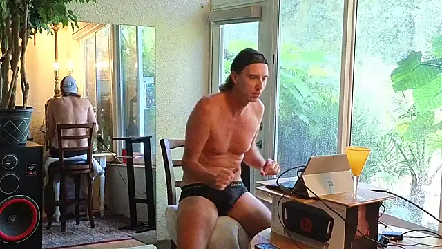 Snapshot of eliberator1777 chatting on 10.10.25 eliberator1777 online show from 10.10.25