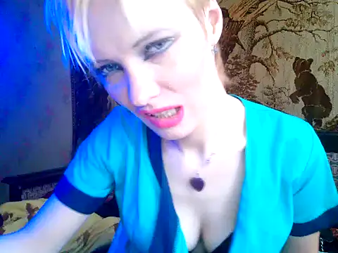 WildMissNiks online show from 01.30.25