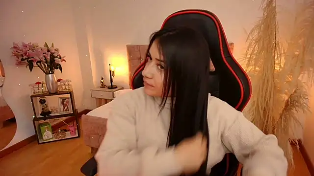 Snapshot of KallyMyller1 chatting on 02.13.25 KallyMyller1 online show from 02.13.25