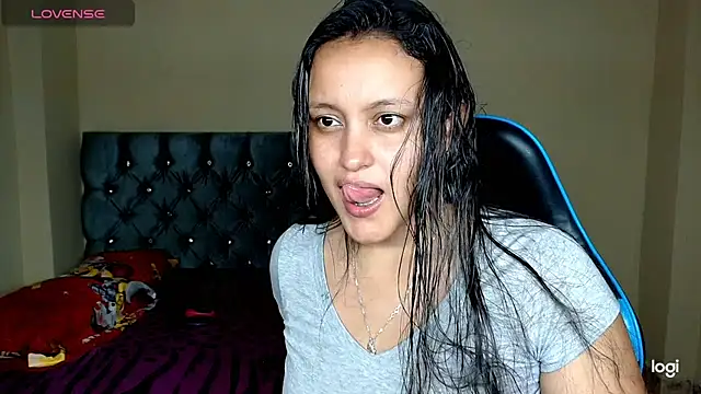 Snapshot of sexy_nurse_ chatting on 01.15.25 sexy nurse  online show from 01.15.25