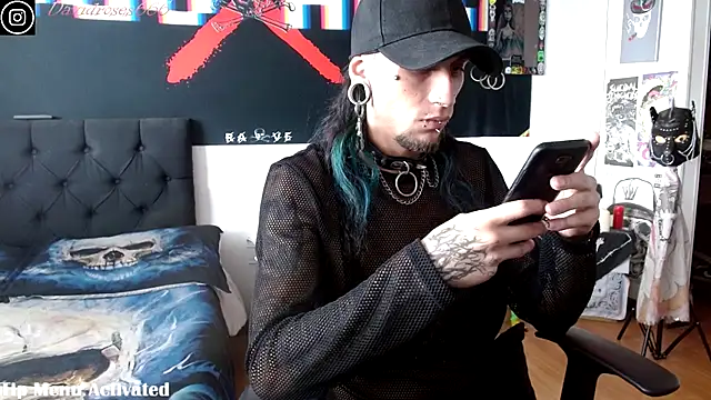 Snapshot of davidroses420 chatting on 10.08.25 davidroses420 online show from 10.08.25