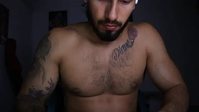 Snapshot of Baky_sexy chatting on 01.29.25 Baky sexy online show from 01.29.25