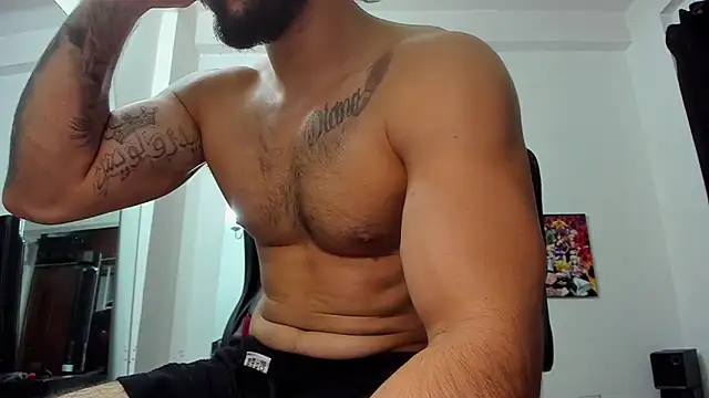Snapshot of Baky_sexy chatting on 03.01.25 Baky sexy online show from 03.01.25