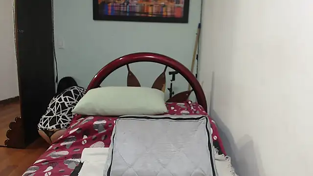 Snapshot of sexytitshot126 chatting on 09.14.25 sexytitshot126 online show from 09.14.25