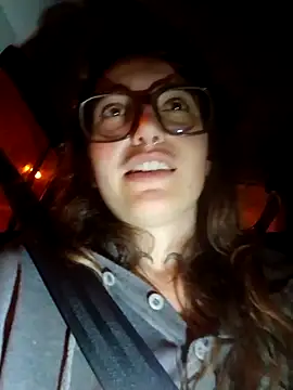 Snapshot of Blulilla69 chatting on 10.17.25 Blulilla69 online show from 10.17.25