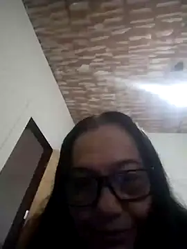 Snapshot of catdool chatting on 01.01.25 catdool online show from 01.01.25